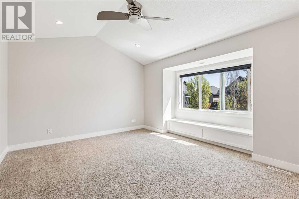247 Kingsbury View Se, Airdrie, Alberta  T4A 0E0 - Photo 19 - A2225715
