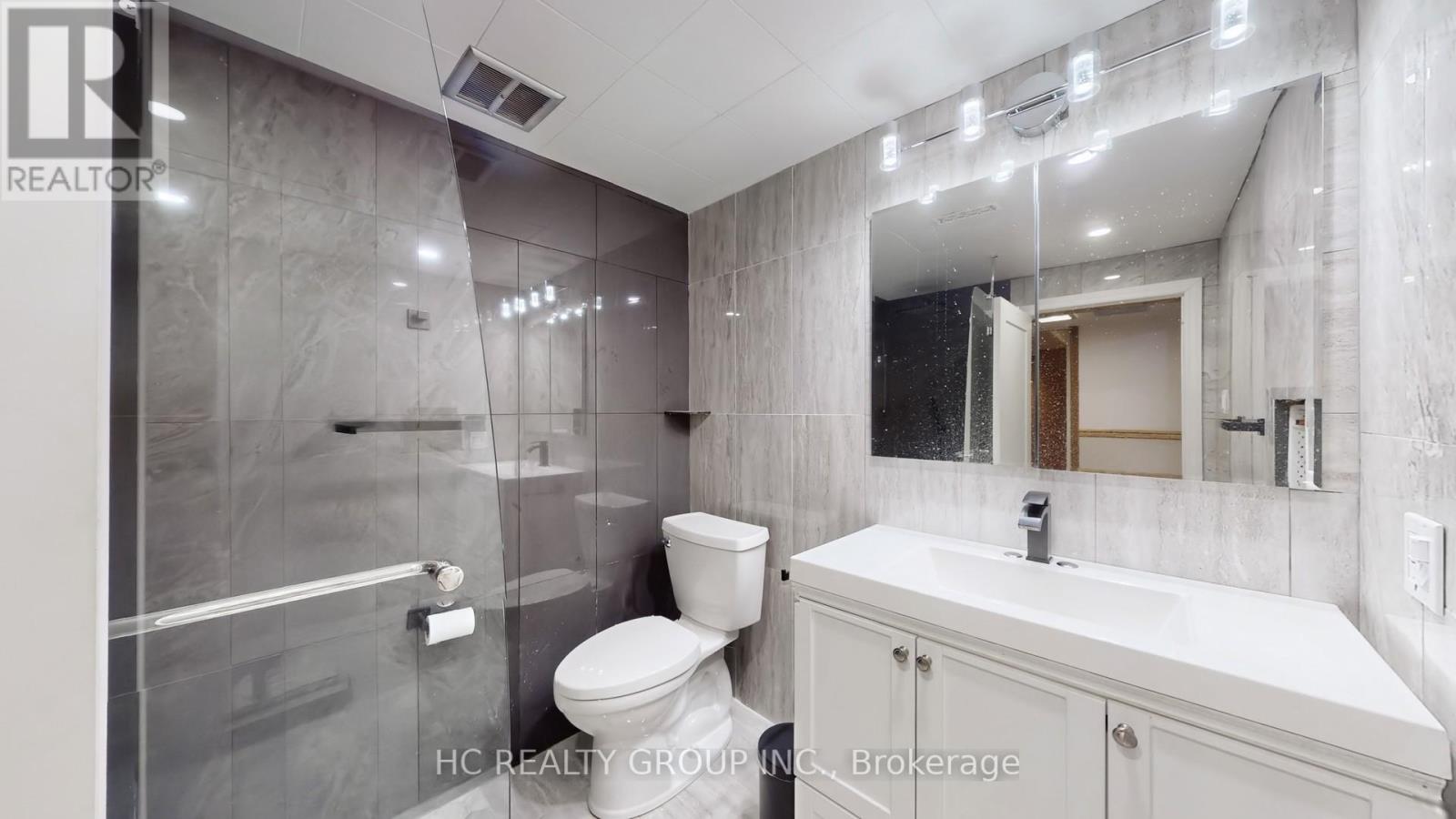 21 Sir Constantine Drive, Markham, Ontario  L3P 2X3 - Photo 34 - N12197361