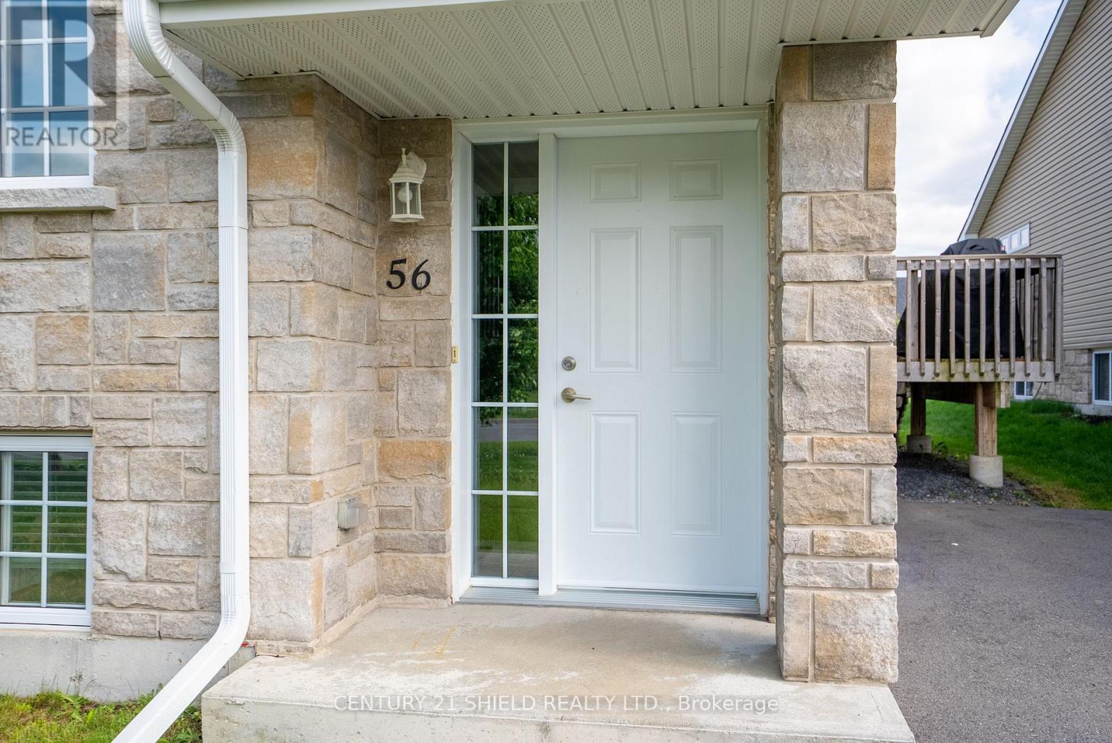 56 Cameron Crescent, Cornwall, Ontario  K6K 0B7 - Photo 2 - X12197540