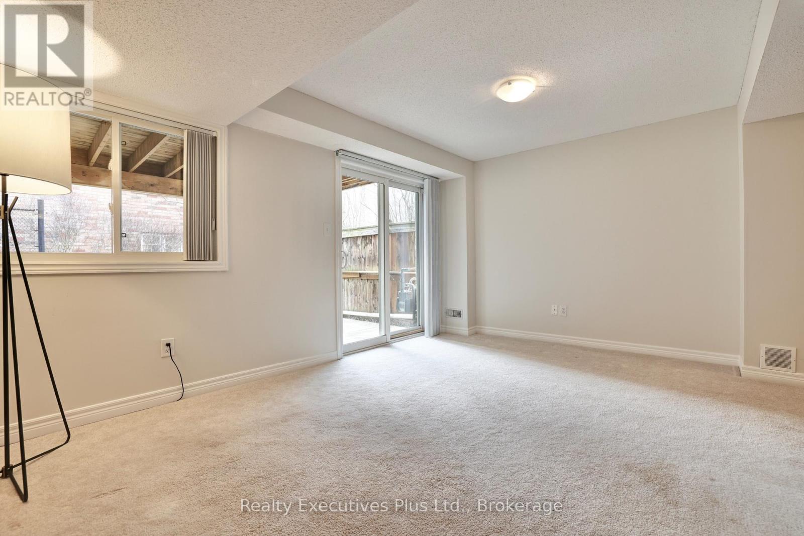 44 - 233 Duskywing Way, Oakville, Ontario  L6L 0C5 - Photo 34 - W12068705