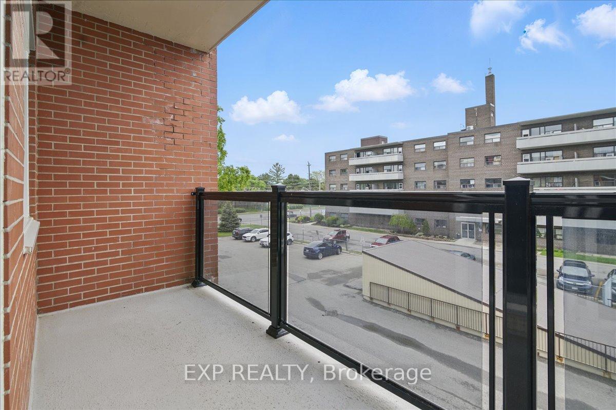 306 - 131 Taunton Road E, Oshawa, Ontario  L1G 3T8 - Photo 17 - E12197575