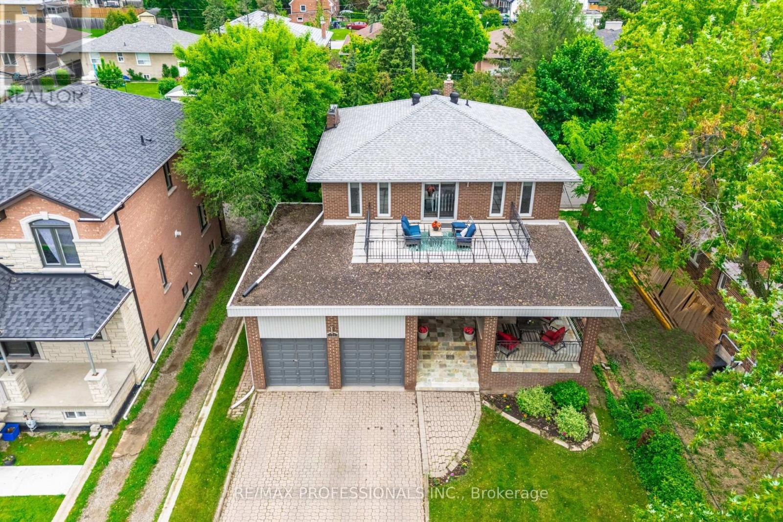 152 Church Street, Toronto, Ontario  M9N 1N5 - Photo 3 - W12186063