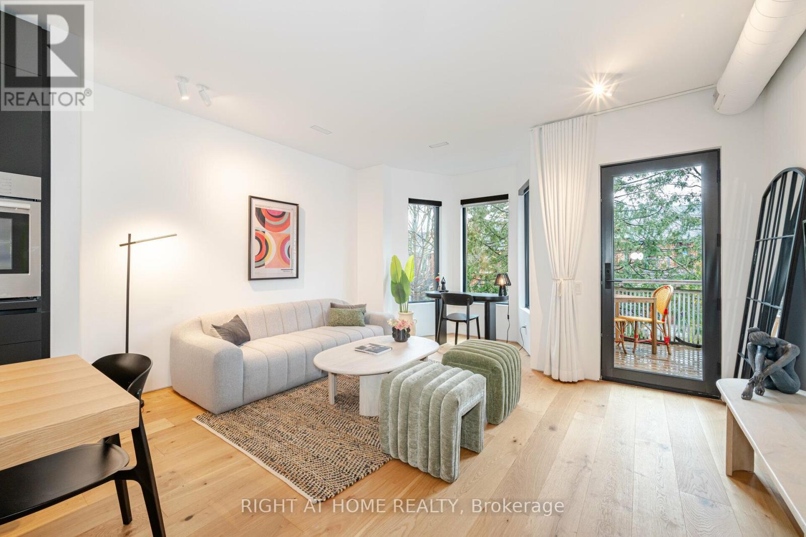 259 Lisgar Street, Toronto, Ontario  M6J 3G8 - Photo 6 - C12197548