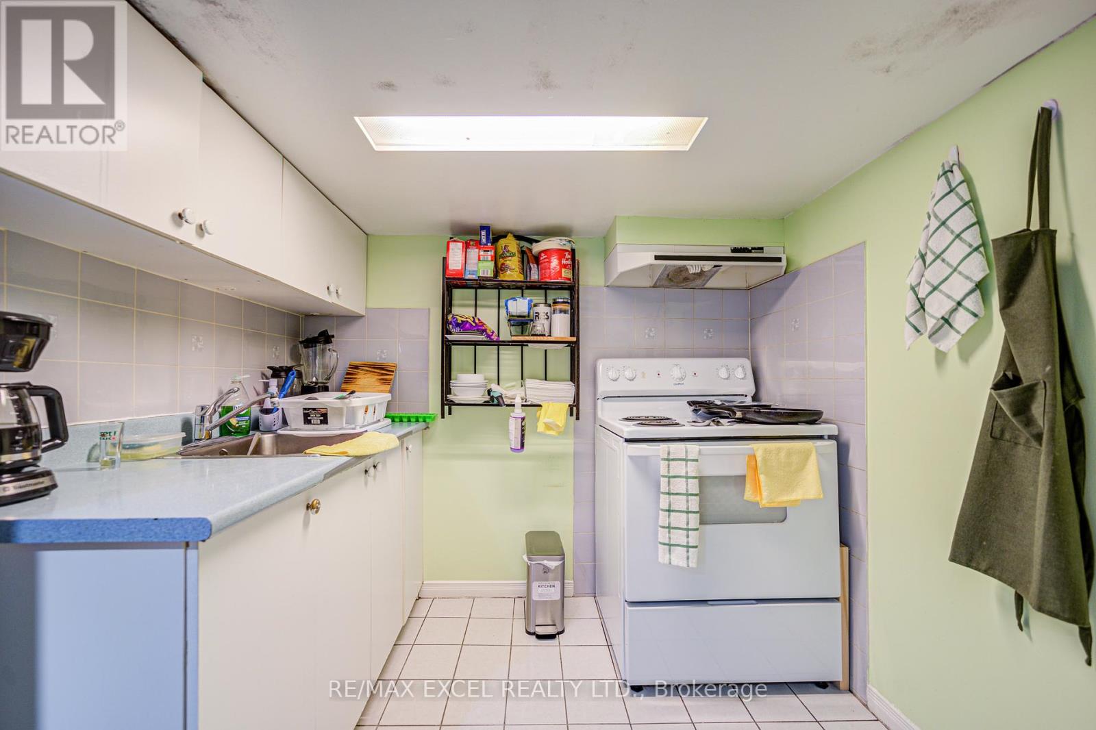 523 Delaware Avenue, Toronto, Ontario  M6H 2V3 - Photo 30 - C12197553