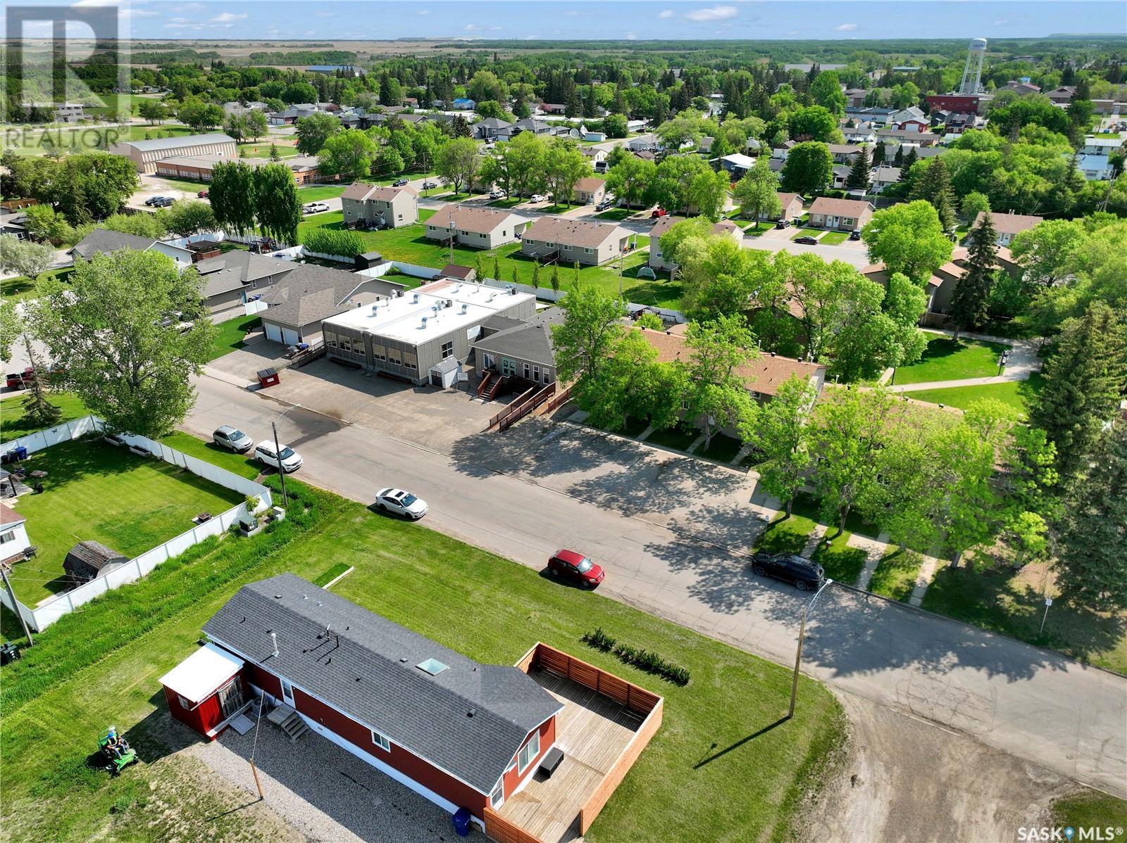201 Margaret Court, Esterhazy, Saskatchewan  S0A 0X0 - Photo 3 - SK008237