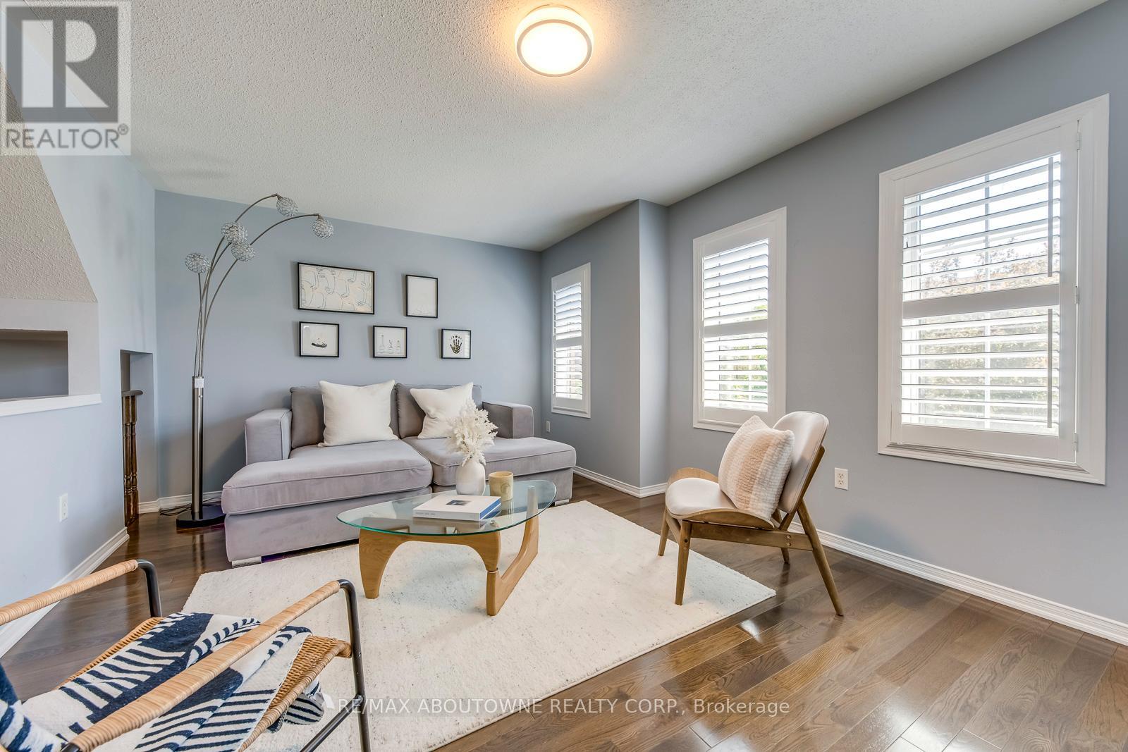 261 Gatwick Drive, Oakville, Ontario  L6H 7K3 - Photo 26 - W12197546