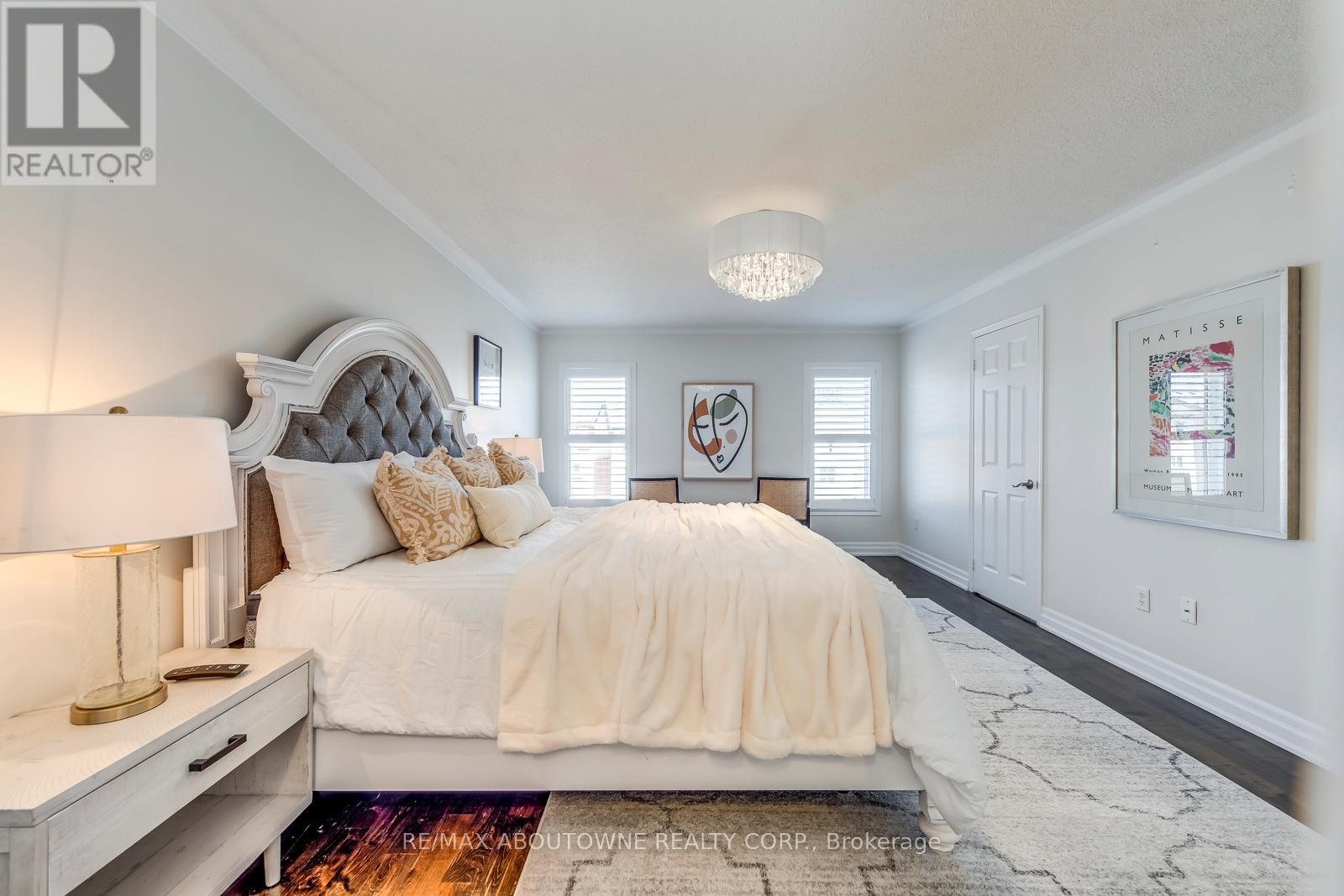 261 Gatwick Drive, Oakville, Ontario  L6H 7K3 - Photo 37 - W12197546
