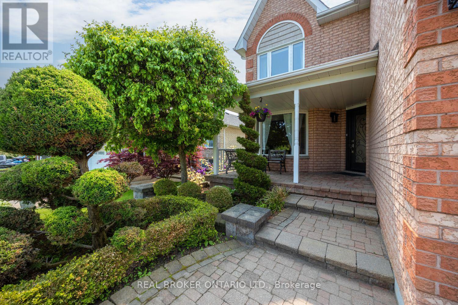 Property at 38 APPLE BLOSSOM BOULEVARD image 3