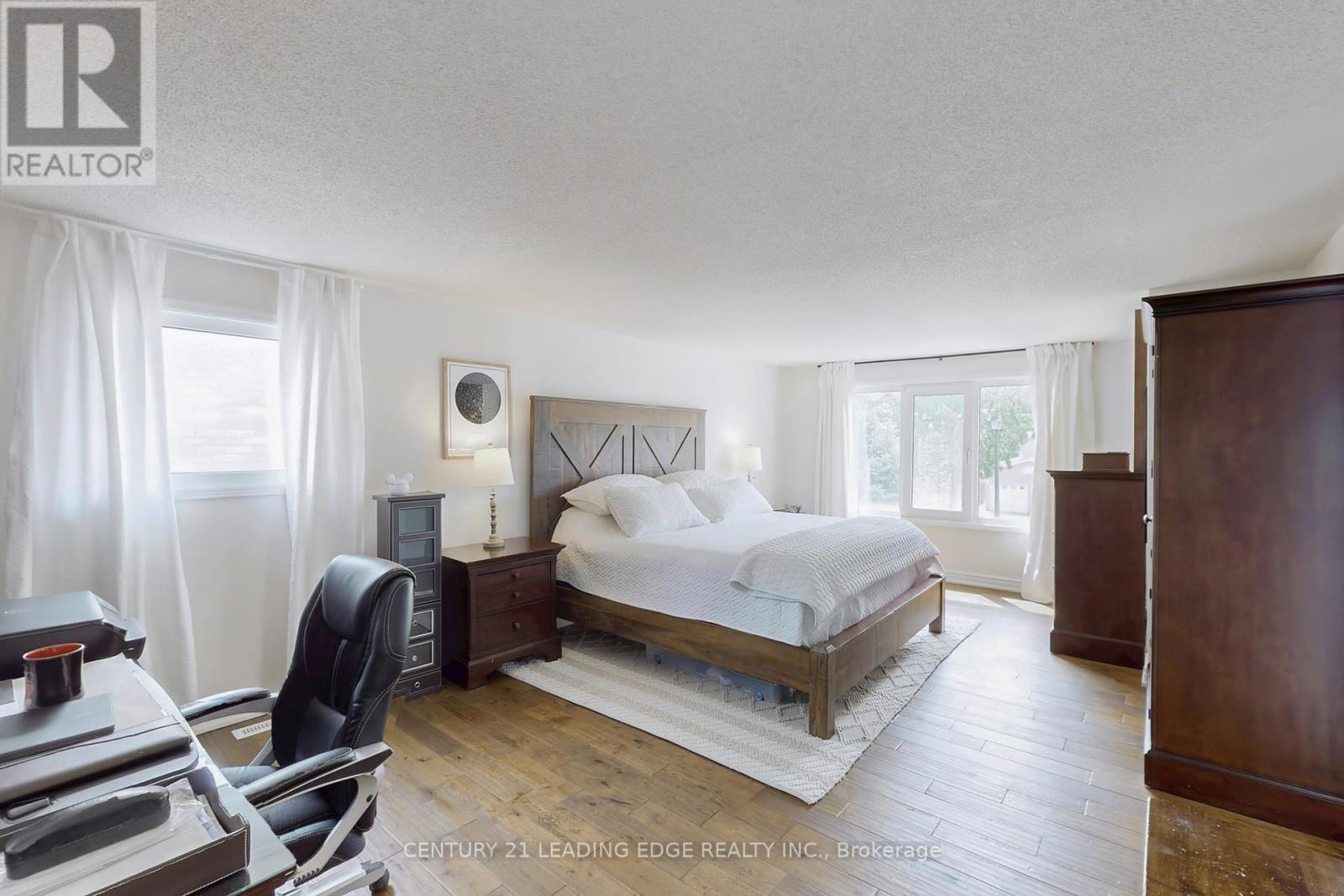 213 Mccaffrey Road, Newmarket (Glenway Estates), Ontario  L3X 1K1 - Photo 23 - N12194771