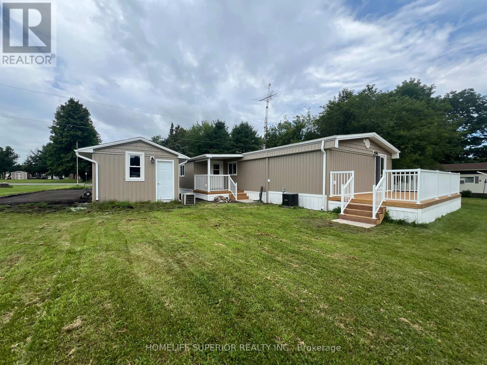 71 Sama Park Road, Havelock-Belmont-Methuen (Havelock), Ontario  K0L 1Z0 - Photo 2 - X12197577