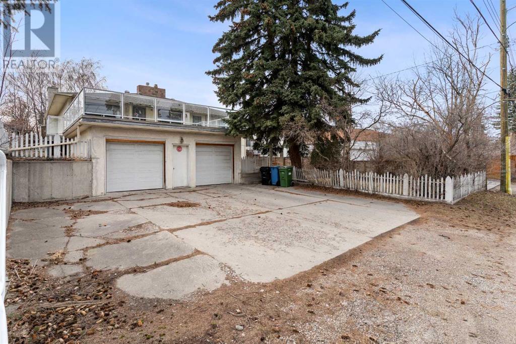 1738 Suffolk Street, Calgary, Alberta  T3C 2N2 - Photo 38 - A2210011