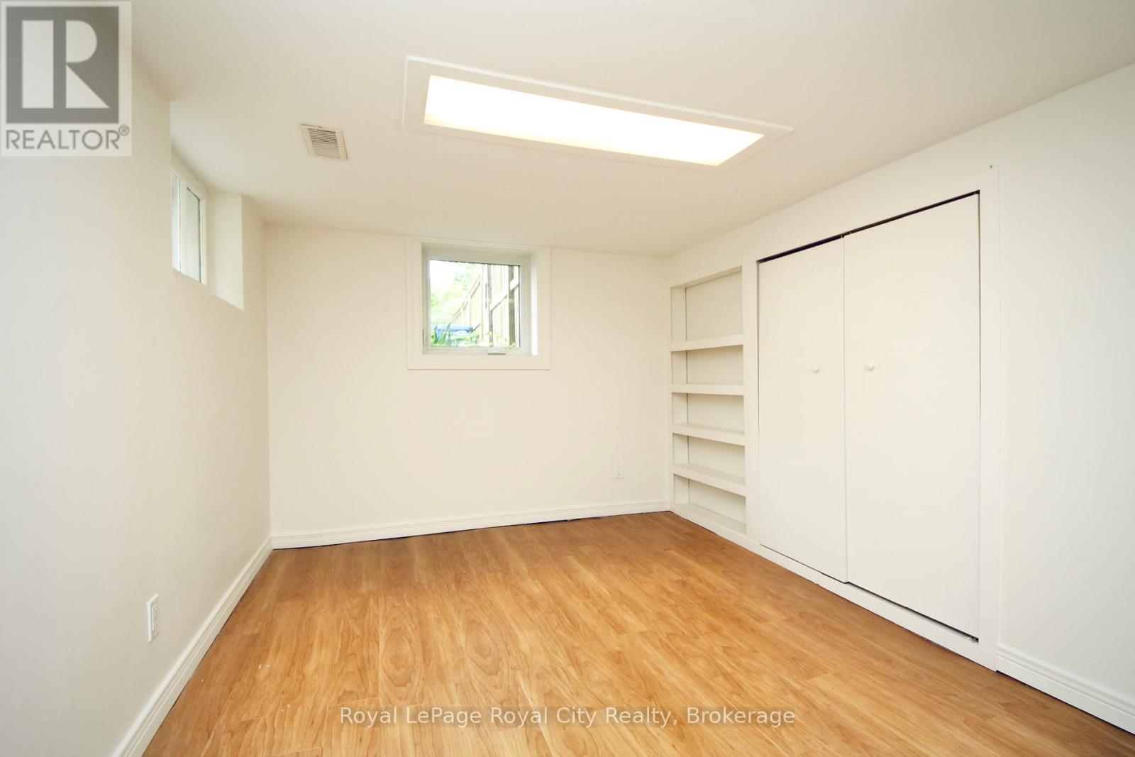 42 Ontario Street, Guelph, Ontario  N1E 3B1 - Photo 37 - X12194510