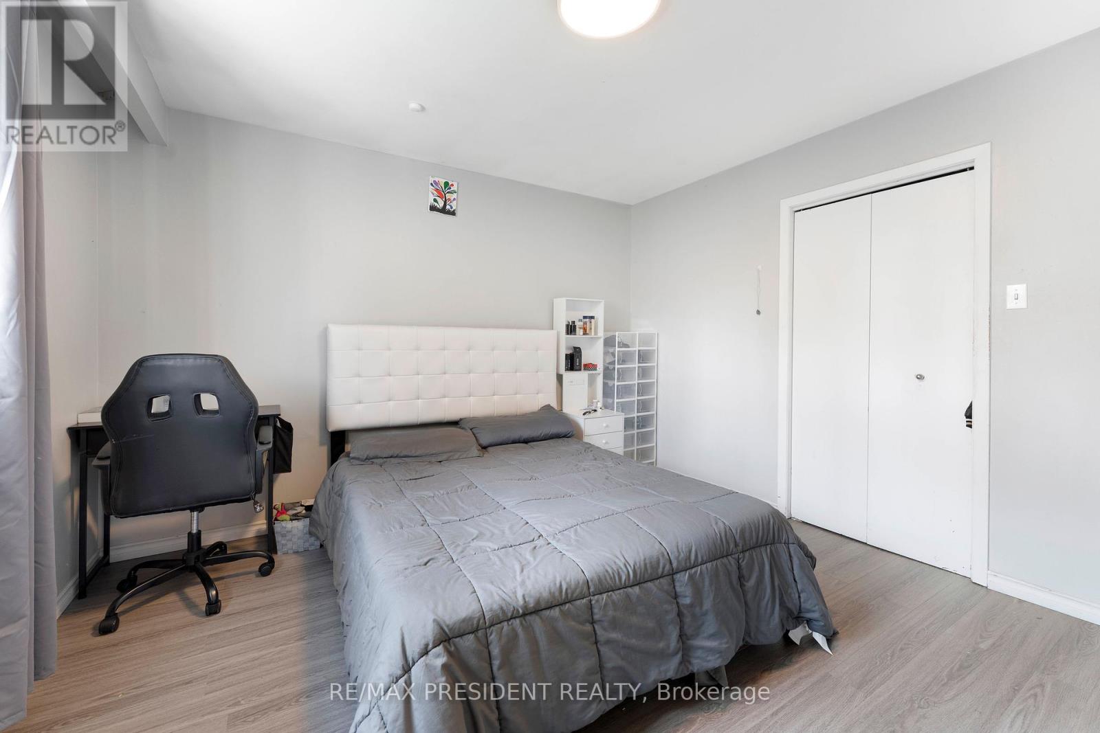 4 Royal Salisbury Way, Brampton, Ontario  L6V 3J6 - Photo 11 - W12194945