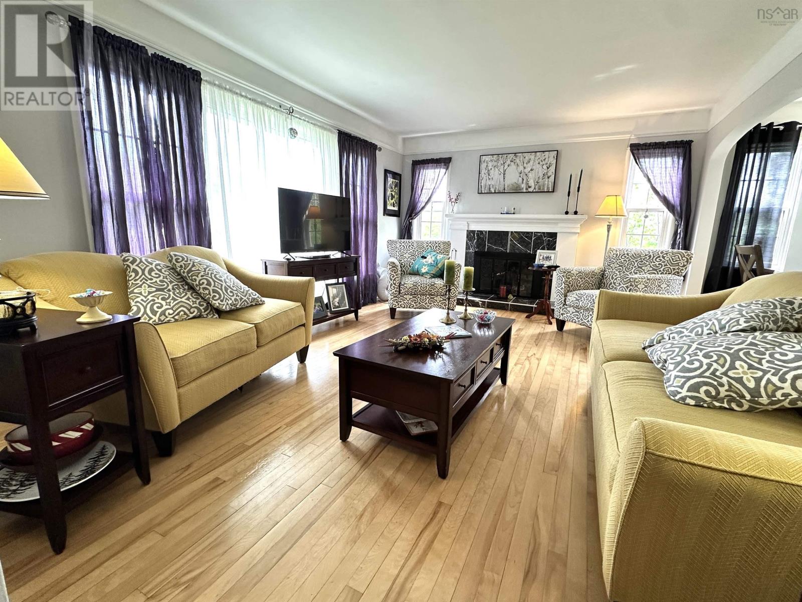 Property at 39 College Street image 4