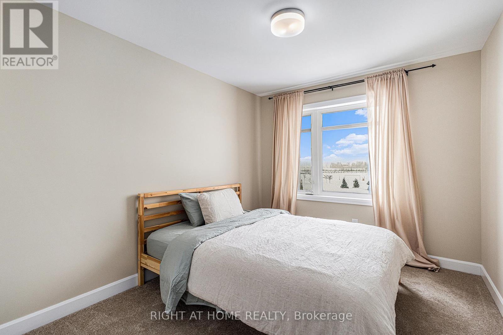 907 Orvieto Way, Ottawa, Ontario  K2S 2L1 - Photo 16 - X12101183
