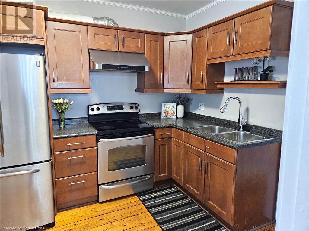 34 Connaught Avenue S, Hamilton, Ontario  L8M 3C2 - Photo 13 - 40697794