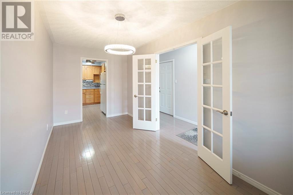 144 Wood Street Unit# 11, Brantford, Ontario  N3R 2L5 - Photo 11 - 40716186
