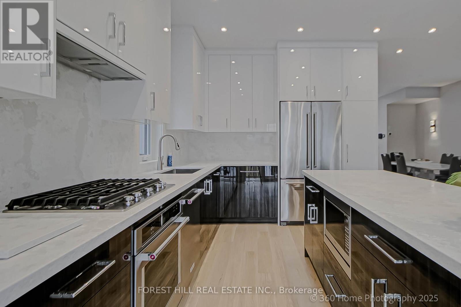 896 Coxwell Avenue, Toronto, Ontario  M4C 3G2 - Photo 10 - E12197668