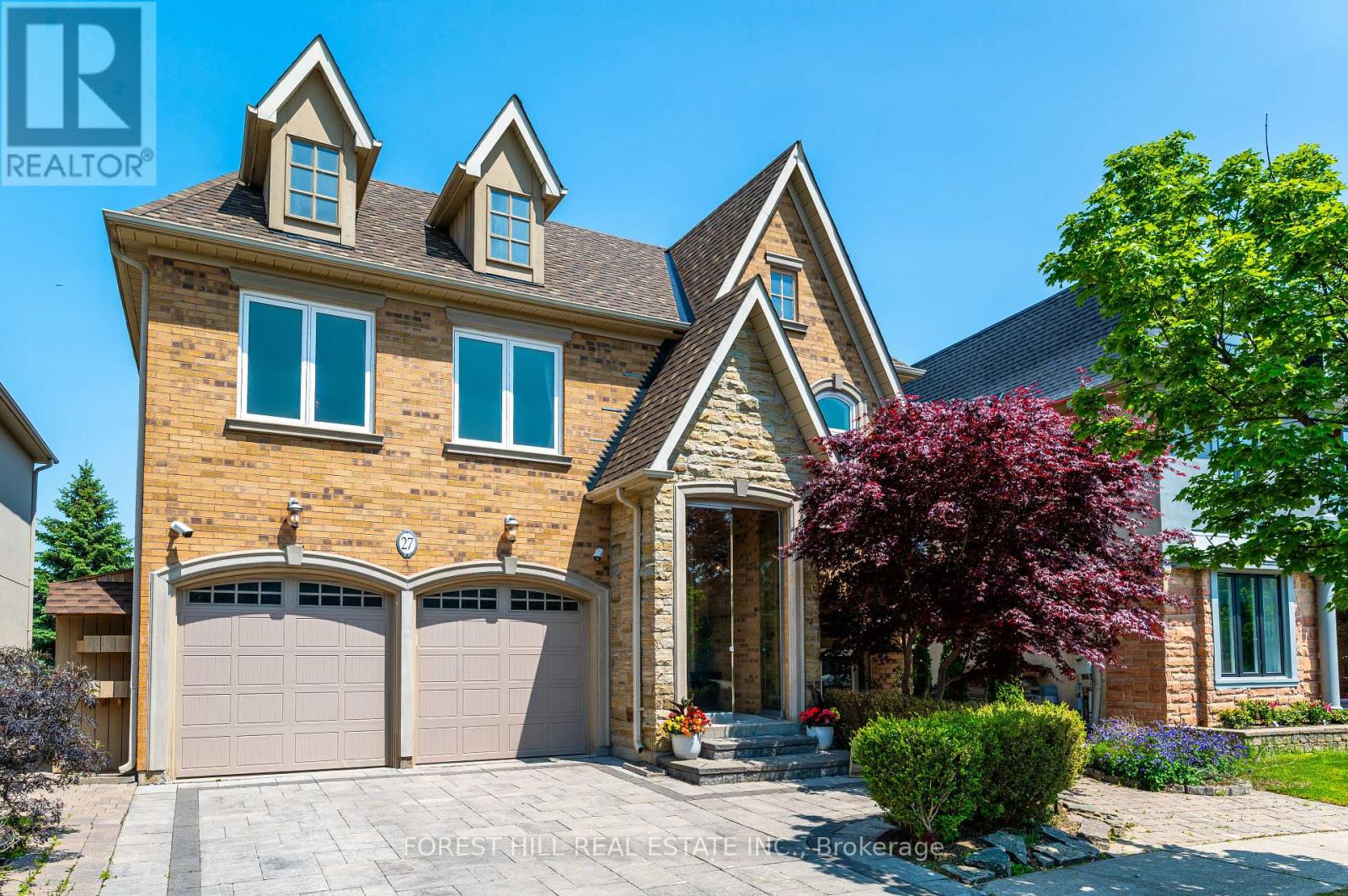 27 ORMSBY COURT, Richmond Hill, Ontario