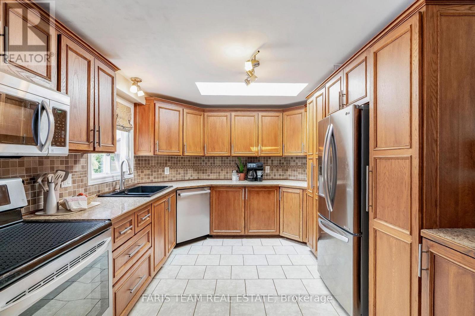 Property at 81 CORNER BROOK TRAIL image 5