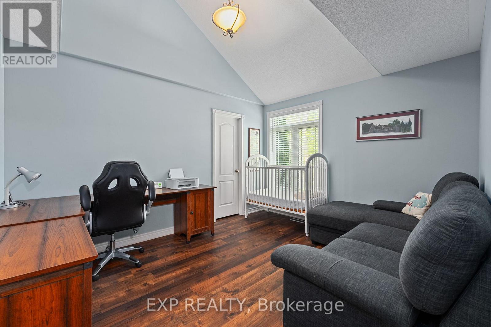 2 Birch Knoll Road, Georgina, Ontario  L0E 1R0 - Photo 24 - N12197629