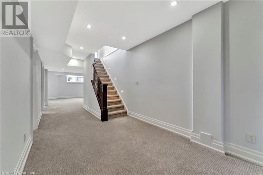 537 Deer Ridge Drive, Kitchener, Ontario  N2P 2M2 - Photo 37 - 40737573