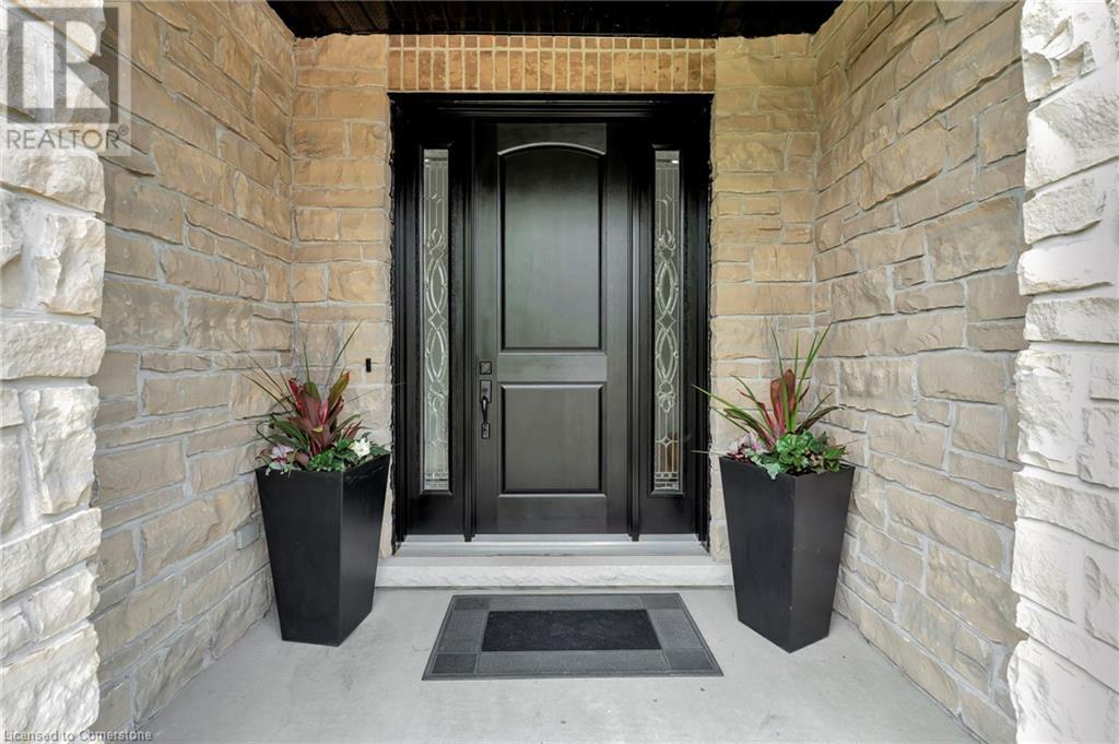 537 Deer Ridge Drive, Kitchener, Ontario  N2P 2M2 - Photo 5 - 40737573