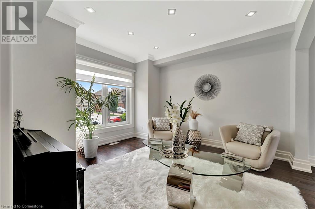 537 Deer Ridge Drive, Kitchener, Ontario  N2P 2M2 - Photo 8 - 40737573
