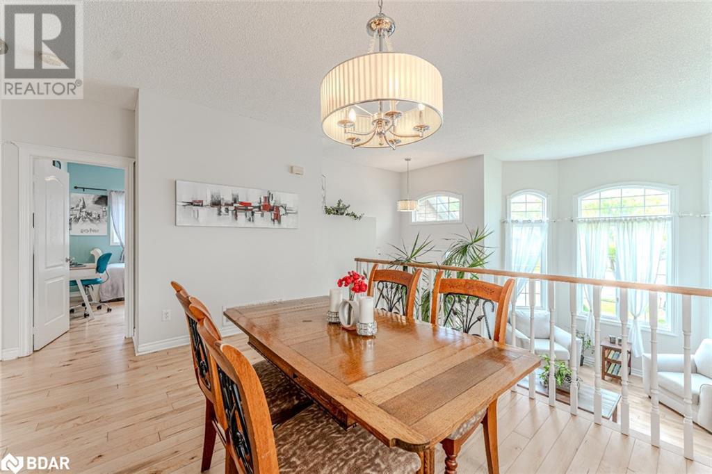 255 Mapleton Avenue, Barrie, Ontario  L4N 8T3 - Photo 5 - 40737621