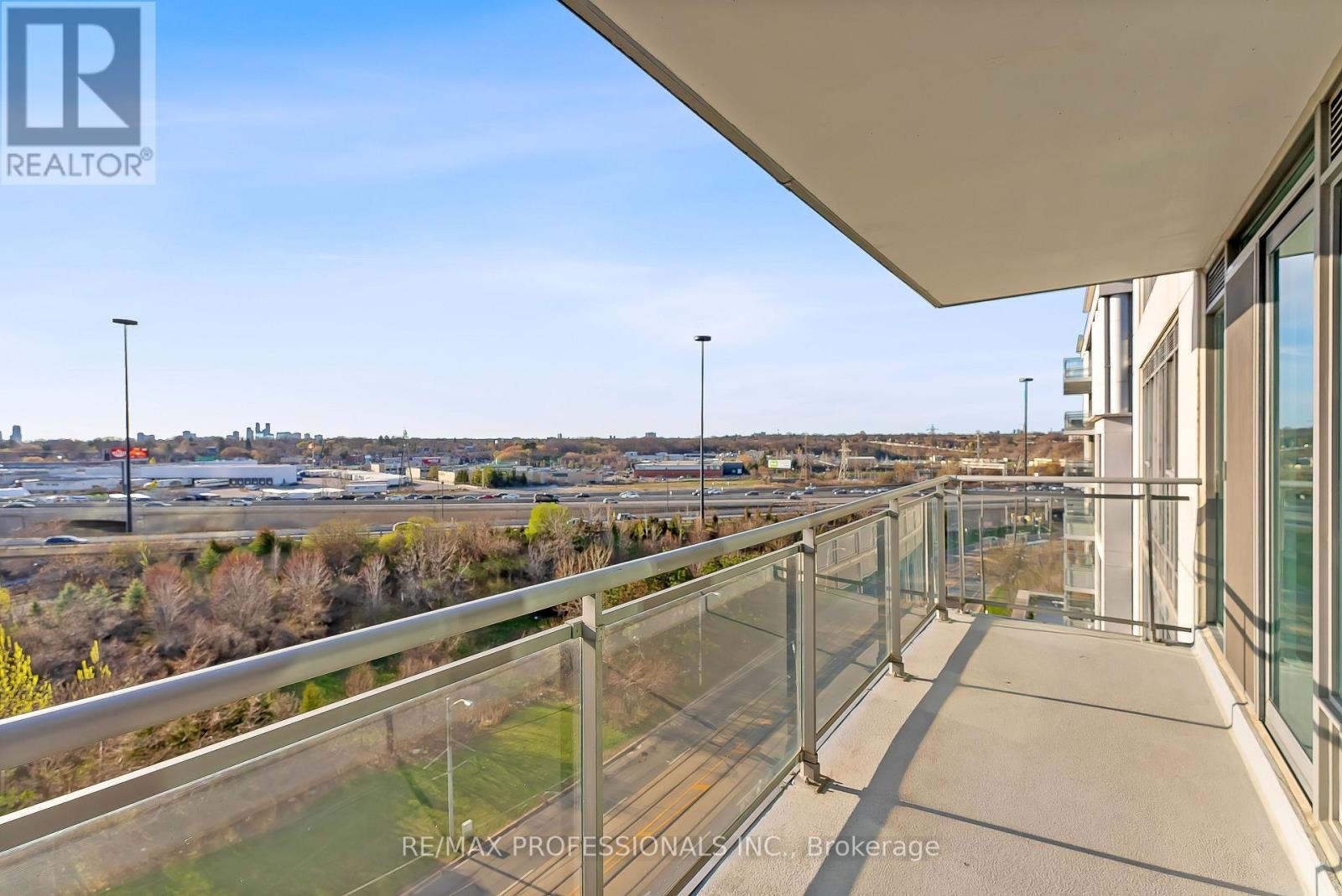 1004 - 2121 Lake Shore Boulevard W, Toronto, Ontario  M8V 2E9 - Photo 28 - W12197592