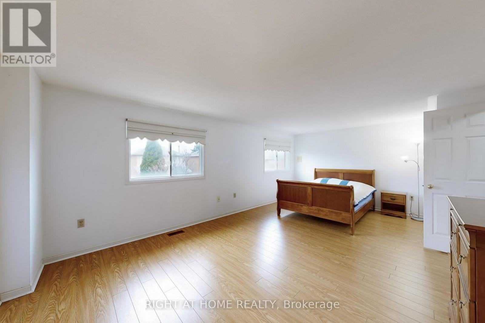 23 Duggan Drive, Brampton, Ontario  L6Y 4H9 - Photo 22 - W12197672