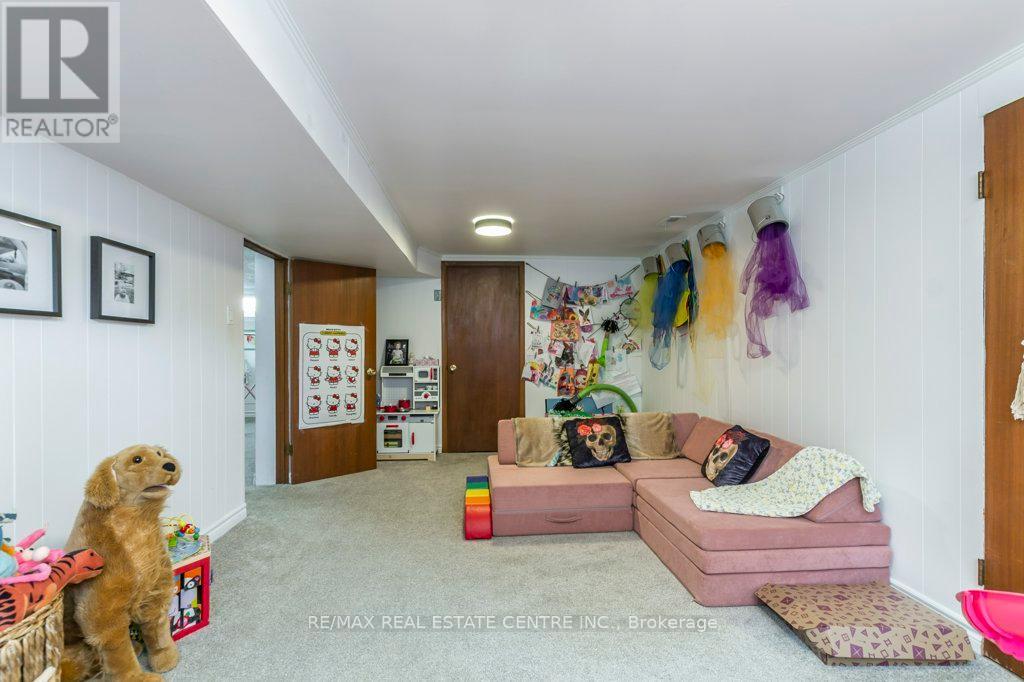 247 Krug Street, Kitchener, Ontario  N2H 2Y5 - Photo 29 - X12197666