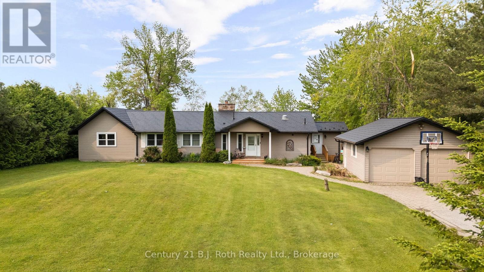 3772 Harry's Lane, Ramara, Ontario  L3V 0L1 - Photo 4 - S12197720