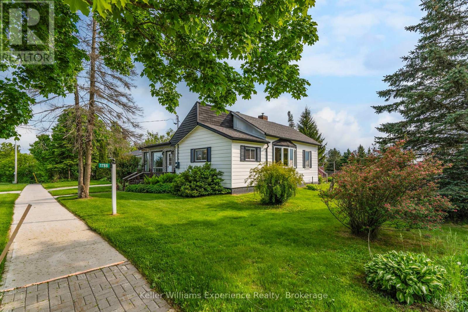 1788 PHELPSTON ROAD, Springwater, Ontario