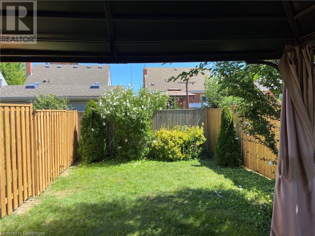 277 East 34th Street Unit# Upper, Hamilton, Ontario  L8V 3W8 - Photo 8 - 40737786