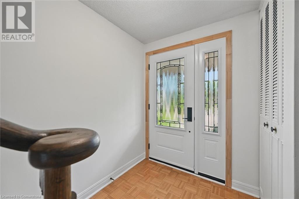 2066 Brant Street Unit# 3, Burlington, Ontario  L7P 3A6 - Photo 3 - 40720276