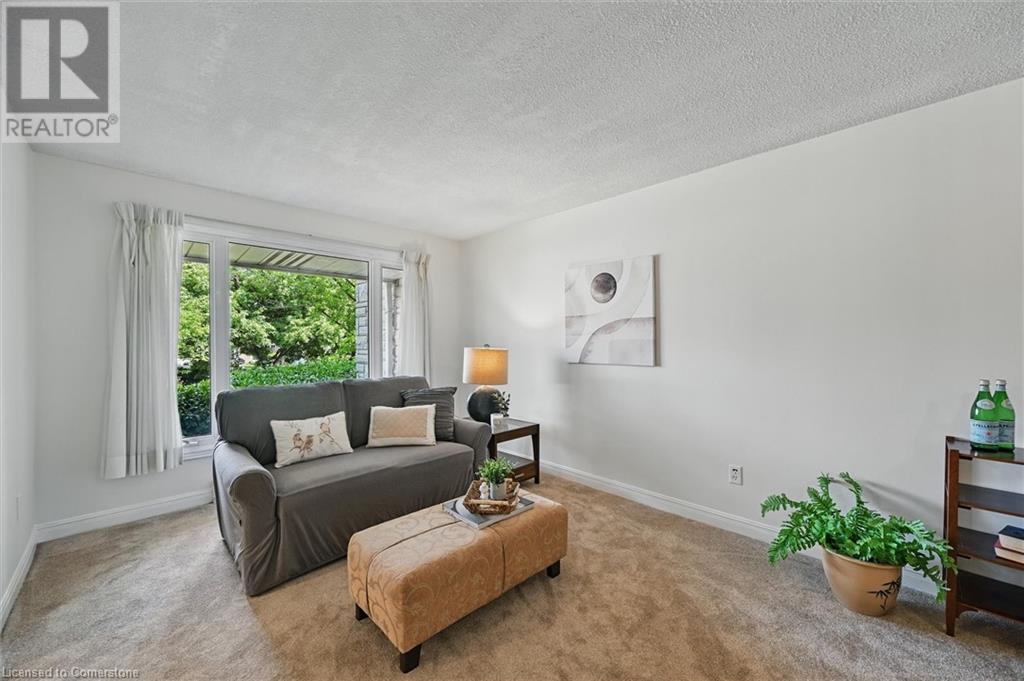 2066 Brant Street Unit# 3, Burlington, Ontario  L7P 3A6 - Photo 4 - 40720276