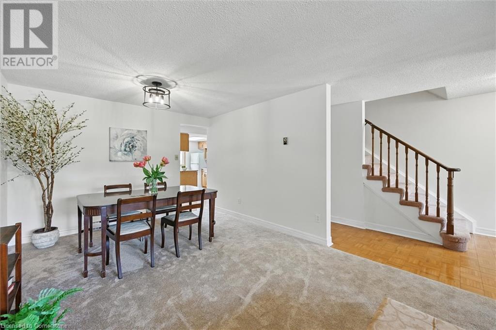 2066 Brant Street Unit# 3, Burlington, Ontario  L7P 3A6 - Photo 6 - 40720276