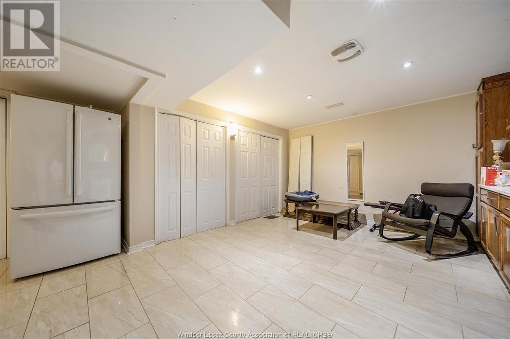 1063 Brookview, Windsor, Ontario  N8W 5H4 - Photo 31 - 25014123