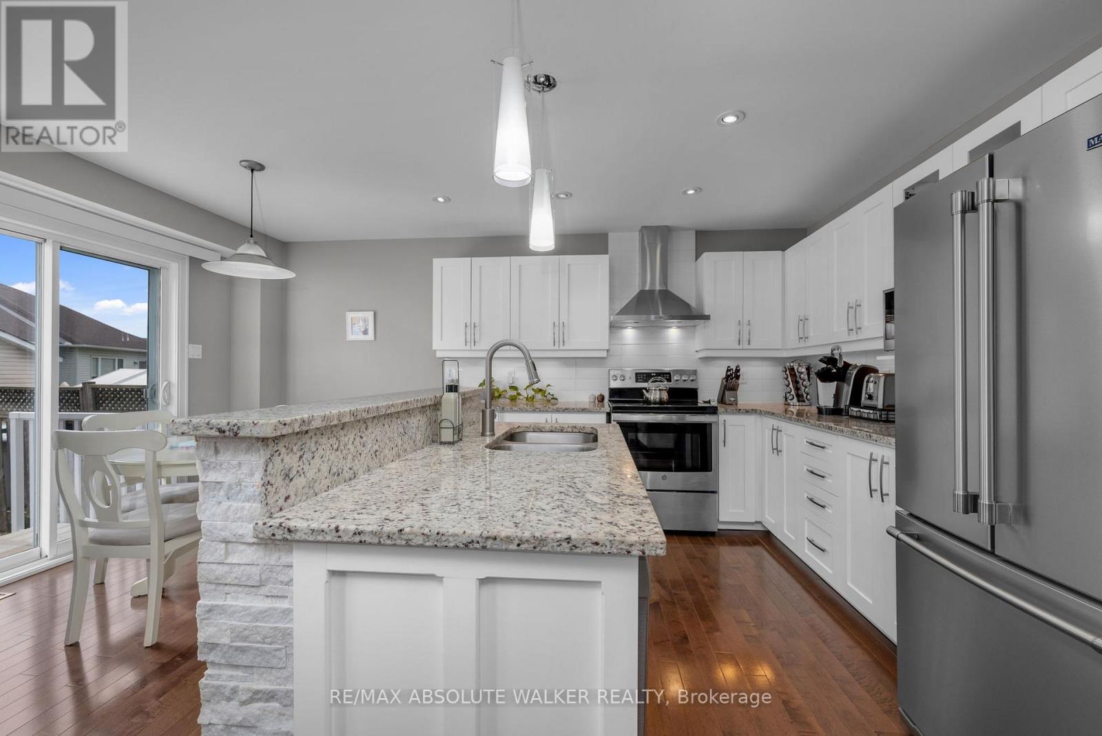 2235 Esprit Drive, Ottawa, Ontario  K4A 4Z4 - Photo 12 - X12197735