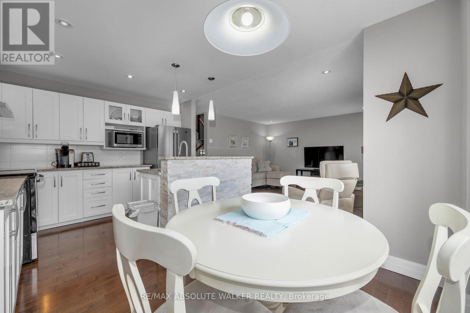 2235 Esprit Drive, Ottawa, Ontario  K4A 4Z4 - Photo 17 - X12197735