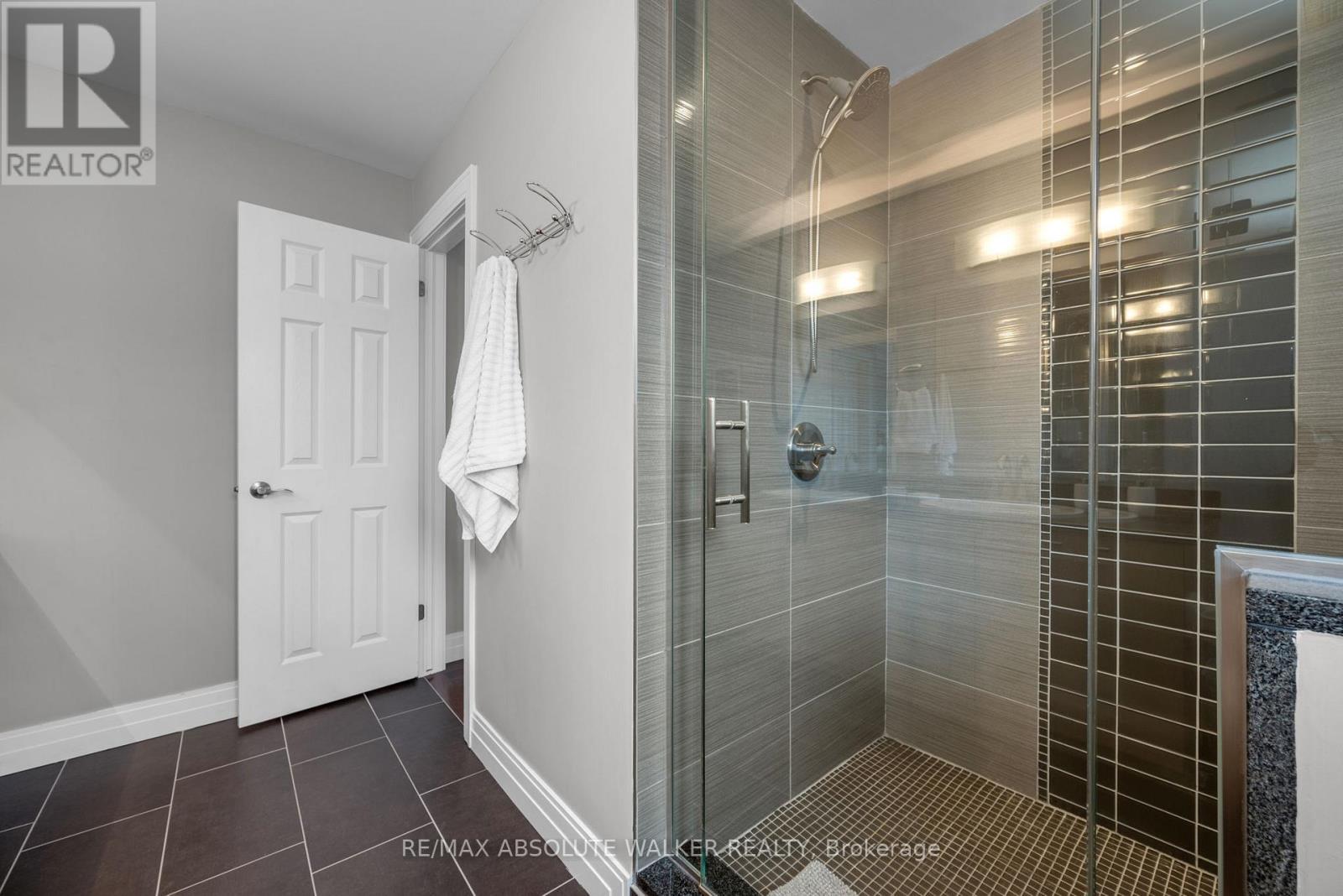 2235 Esprit Drive, Ottawa, Ontario  K4A 4Z4 - Photo 23 - X12197735
