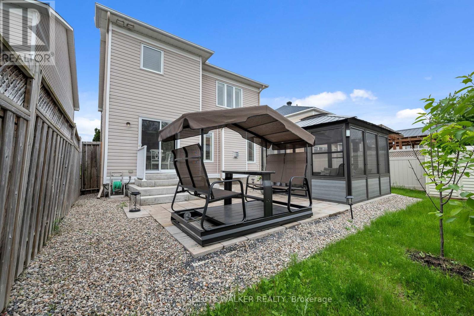 2235 Esprit Drive, Ottawa, Ontario  K4A 4Z4 - Photo 37 - X12197735