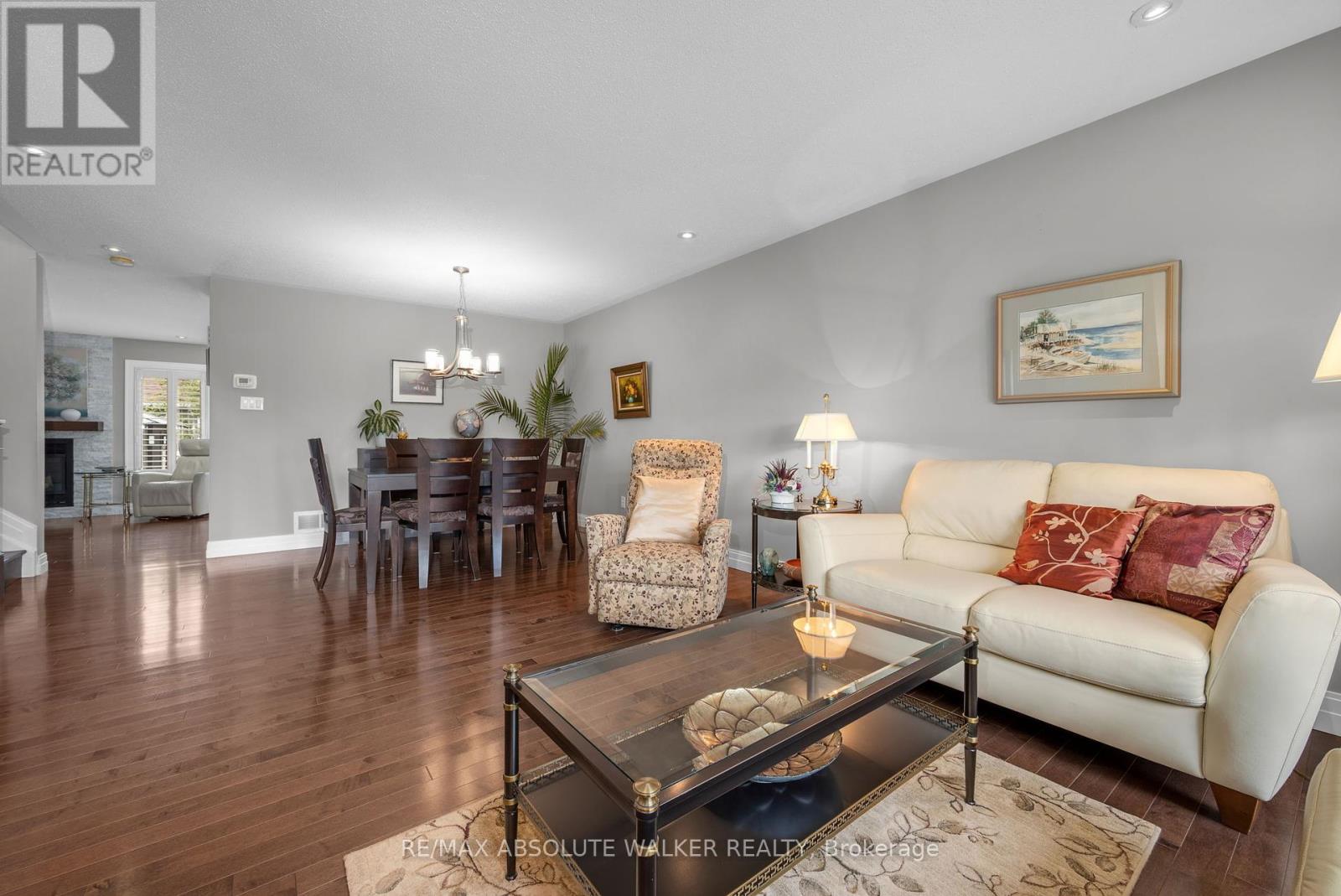 2235 Esprit Drive, Ottawa, Ontario  K4A 4Z4 - Photo 6 - X12197735