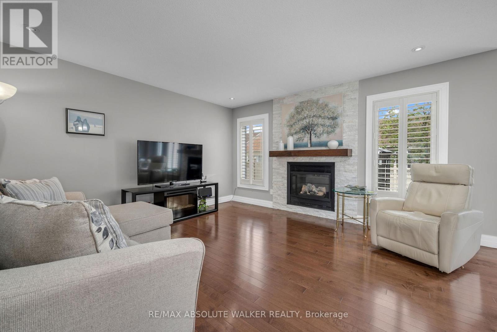2235 Esprit Drive, Ottawa, Ontario  K4A 4Z4 - Photo 9 - X12197735