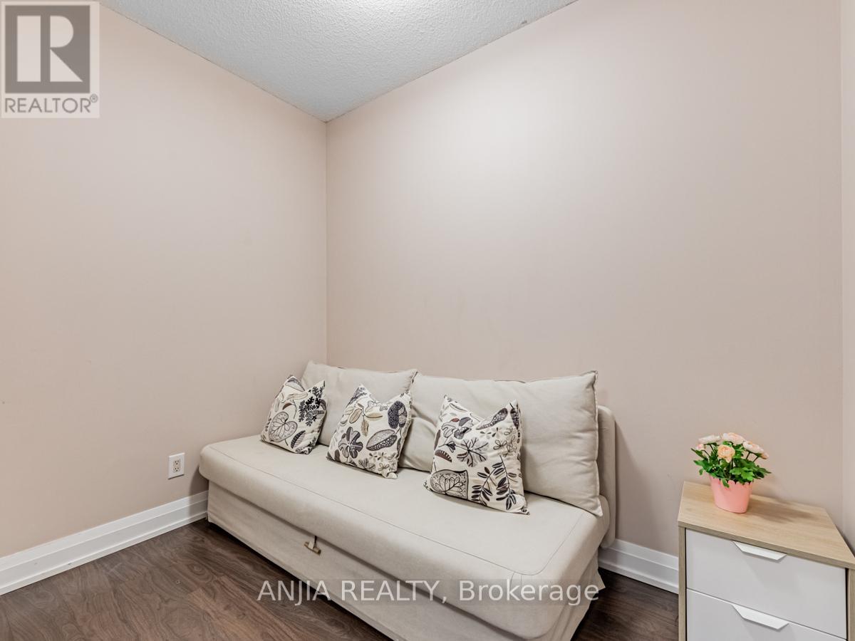 1408 - 2 Anndale Drive, Toronto, Ontario  M2N 2W8 - Photo 12 - C12197732