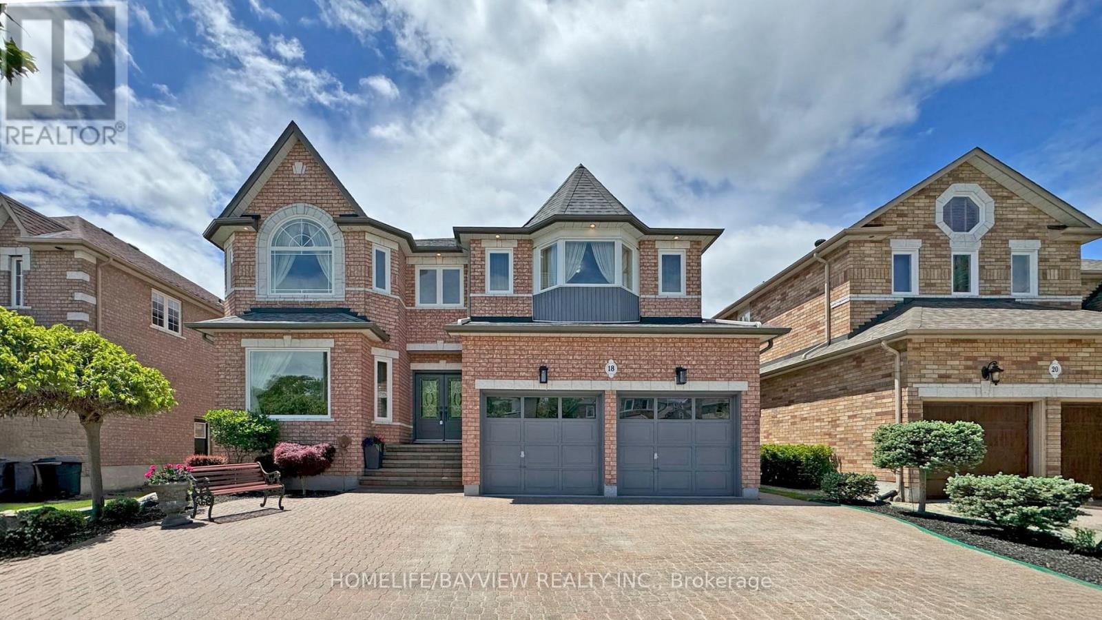 18 MARINUCCI COURT, Richmond Hill, Ontario