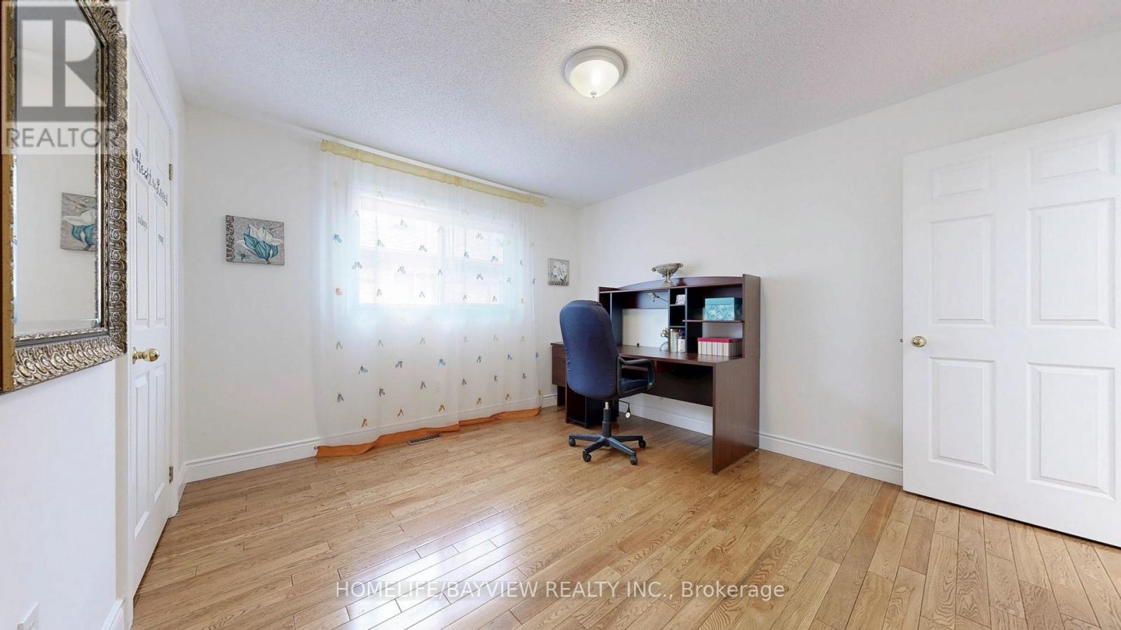 18 Marinucci Court, Richmond Hill, Ontario  L4C 0M3 - Photo 36 - N12197730