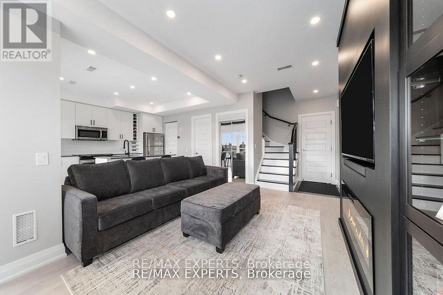 40 - 8167 Kipling Avenue, Vaughan, Ontario  L4L 0G4 - Photo 9 - N12197745
