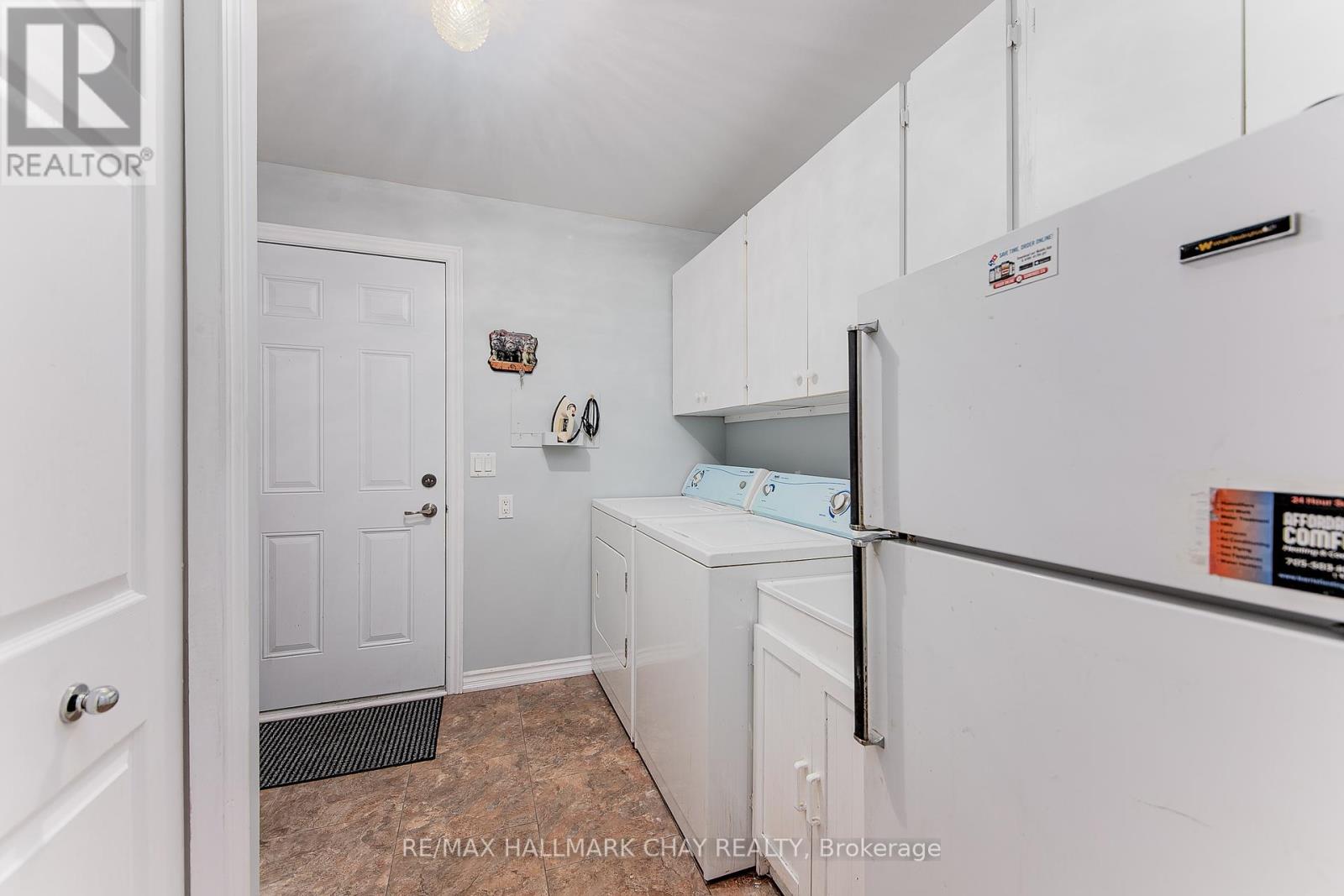 5 Virginia Avenue, Wasaga Beach, Ontario  L9Z 3A8 - Photo 13 - S12197695